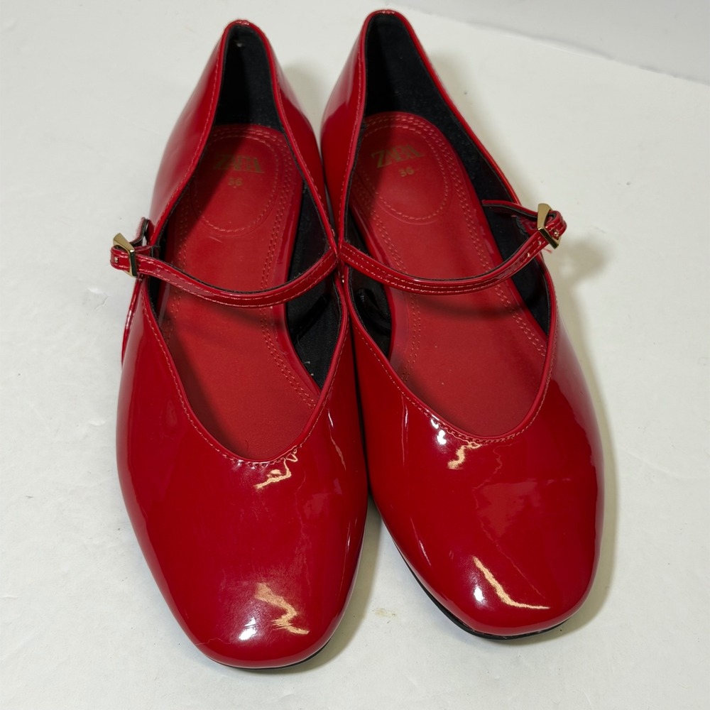 Zara Red Patent Mary Jane Flats Glossy Buckle Strap Shoes 3537/310/020 Size 36